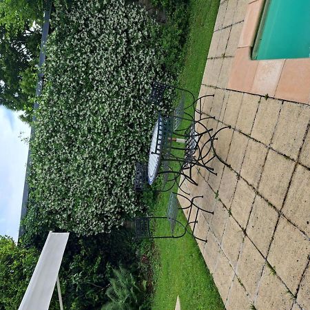Bed and Breakfast La Morgiane Saint-Germain-les-Vergnes Esterno foto
