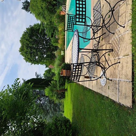 Bed and Breakfast La Morgiane Saint-Germain-les-Vergnes Esterno foto
