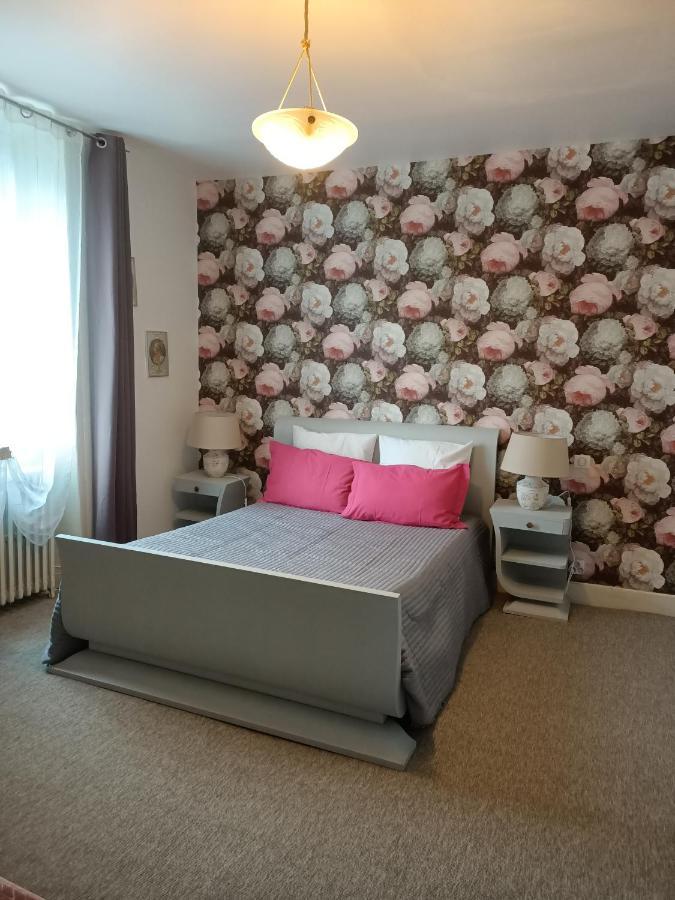Bed and Breakfast La Morgiane Saint-Germain-les-Vergnes Esterno foto